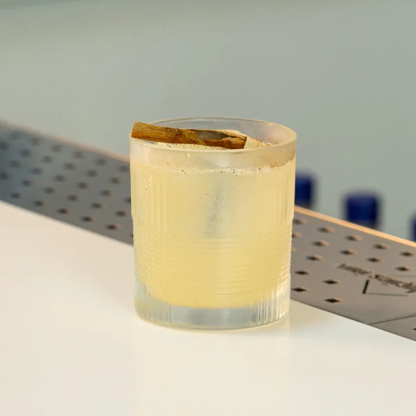 Drink com Xarope Fabbri Banana com Polpa Plus 1 Litro Mixybar Banana Plus Concentrado Profissional